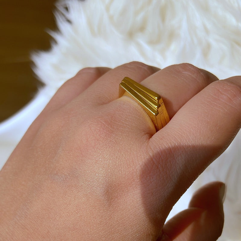 Sakshi Ring