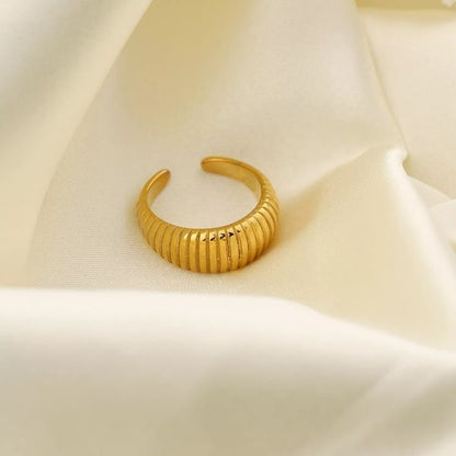 Saima Ring (Adjustable)